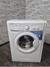 Стиральная машина INDESIT EWUC 4105 Стиральная машина INDESIT EWUC 4105